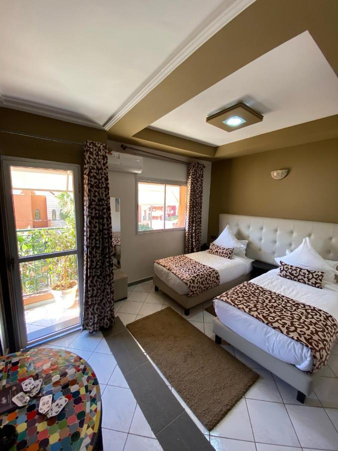 Hotel Velsatis Bani Mallal Zewnętrze zdjęcie