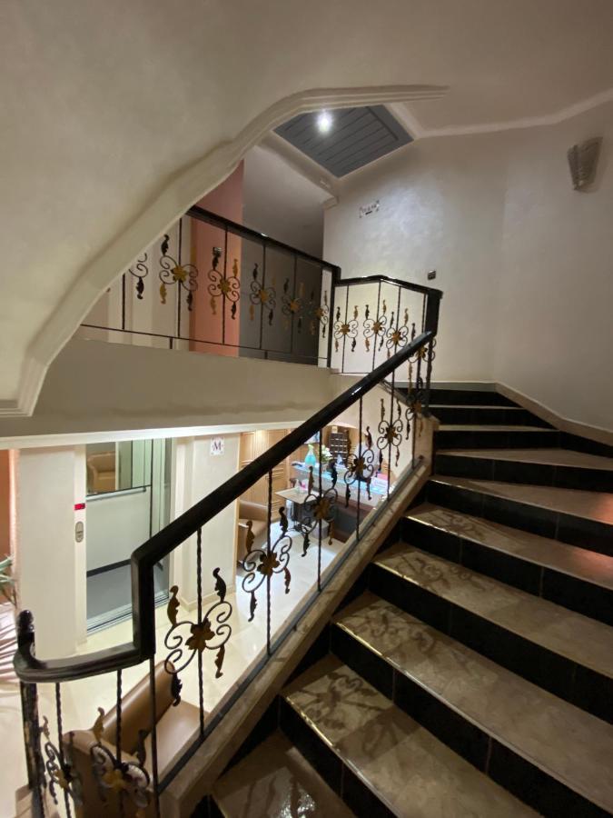 Hotel Velsatis Bani Mallal Zewnętrze zdjęcie