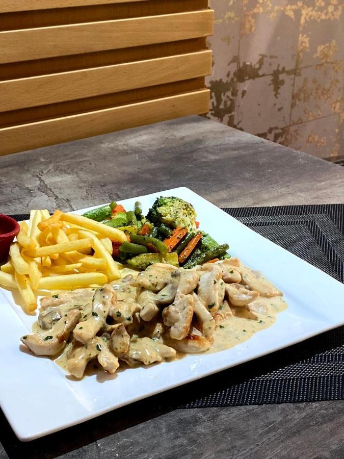 Hotel Velsatis Bani Mallal Zewnętrze zdjęcie