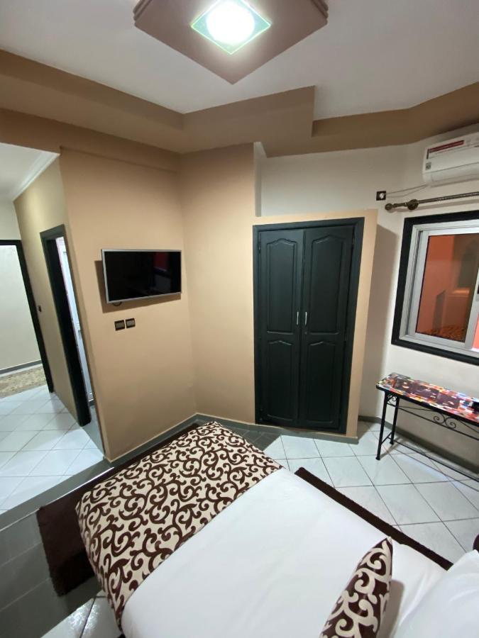 Hotel Velsatis Bani Mallal Zewnętrze zdjęcie