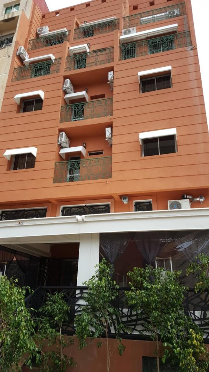 Hotel Velsatis Bani Mallal Zewnętrze zdjęcie